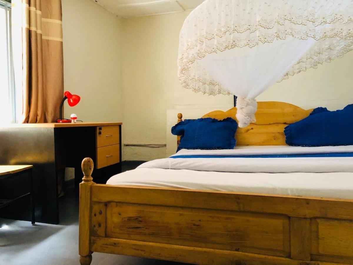 Belle Africa Bed & Breakfast Kigali Bagian luar foto